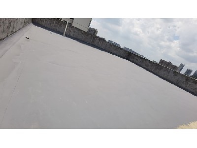 楼面大面积涂刷灰橡胶 (6)